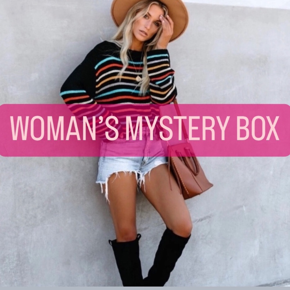 1 $45 WOMAN’S CLOTHING MYSTERY BOX 7 ITEMS ! ALL BRAND NEW !  RETAILS OVER $325